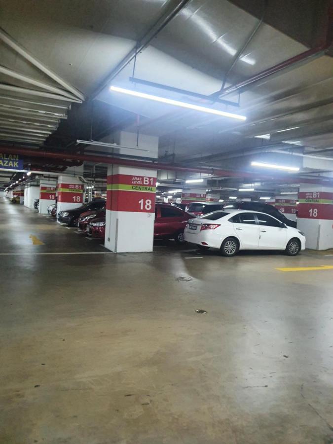 Moonlight Service Suite Kuala Lumpur Eksteriør bilde