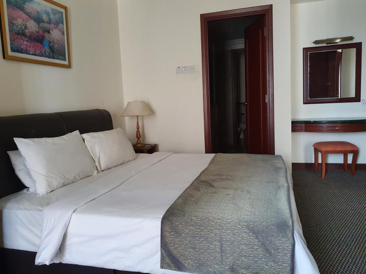 Moonlight Service Suite Kuala Lumpur Eksteriør bilde