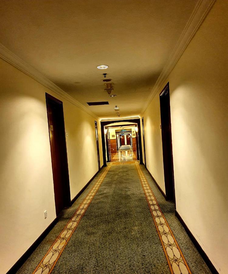 Moonlight Service Suite Kuala Lumpur Eksteriør bilde